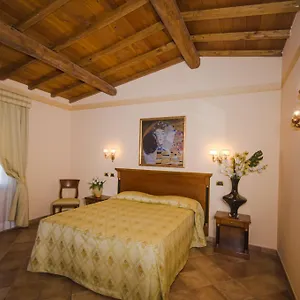 Quadrifoglio Eur Otel